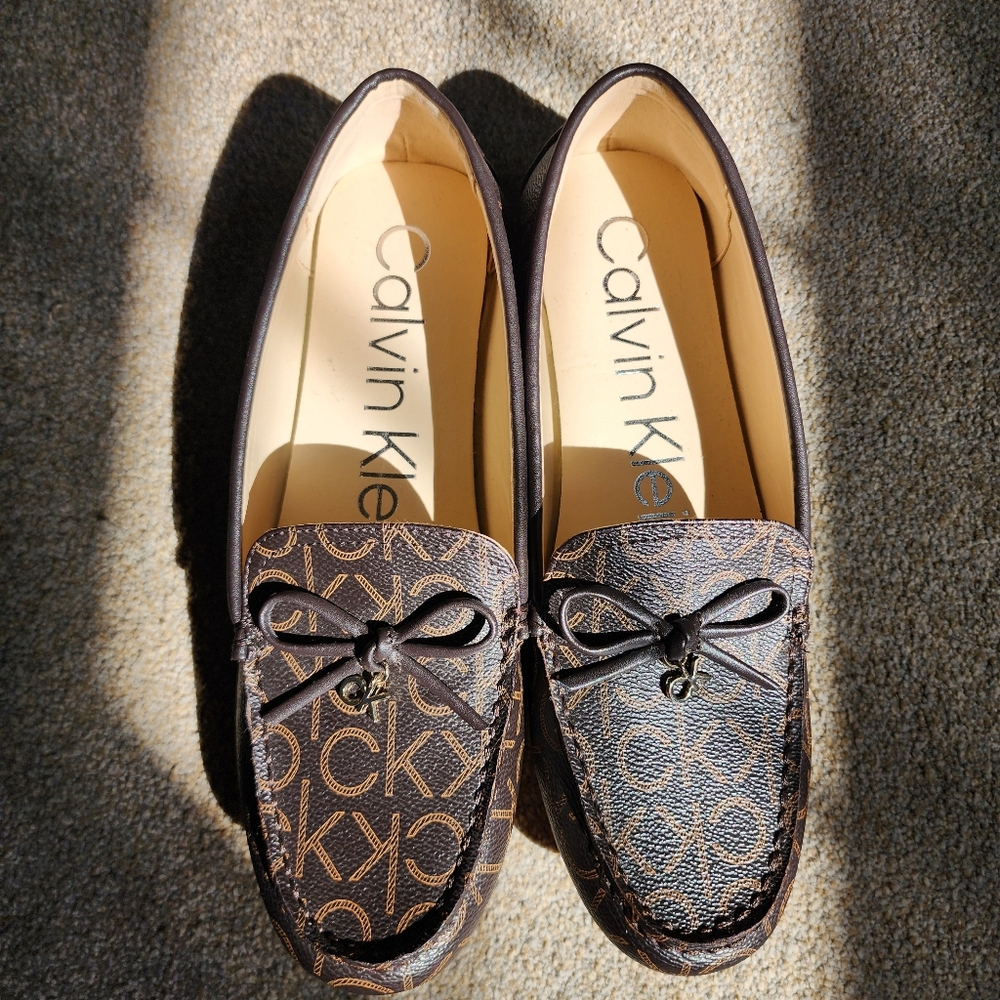 Calvin Klein Signature Driving Mocs Size 9